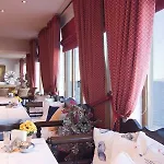 Akrotiraki Hotel