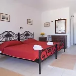 Akrotiraki فندق