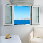 فندق Akrotiraki 2*