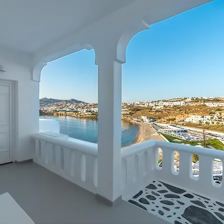 Akrotiraki Mykonos Town