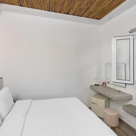 Ξενοδοχείο Akrotiraki